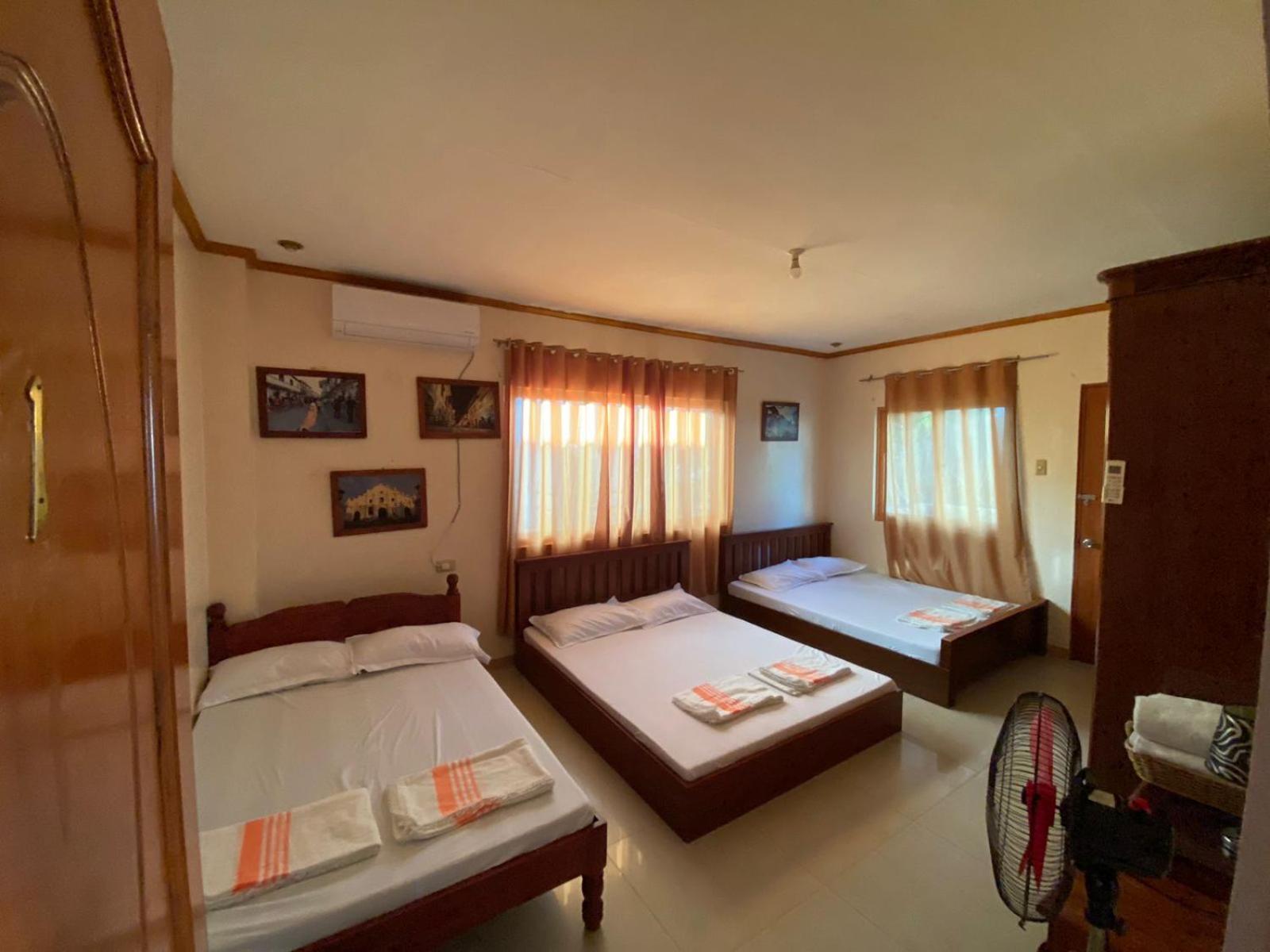 The Orange House - Vigan Villa Exterior photo