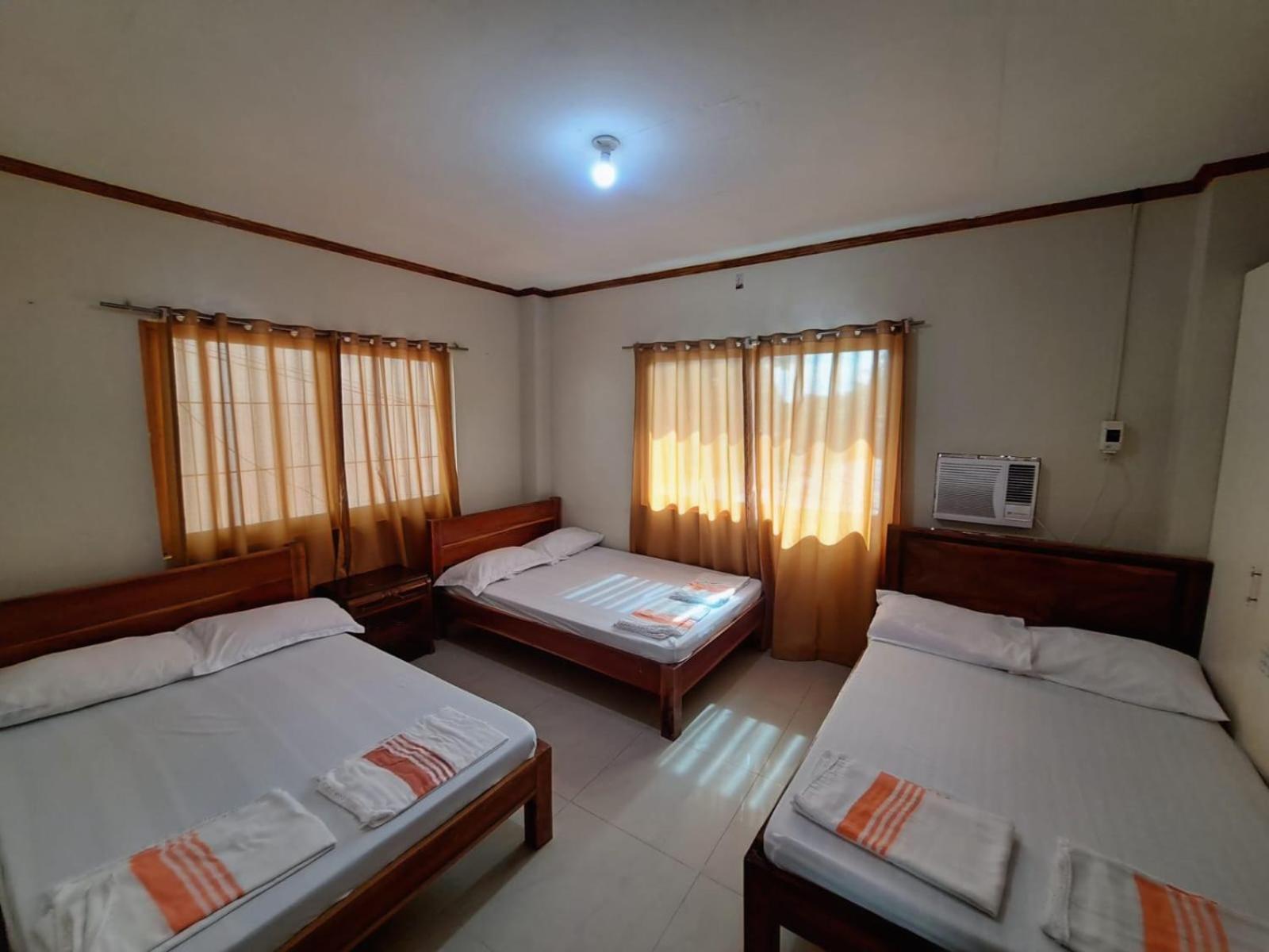 The Orange House - Vigan Villa Exterior photo